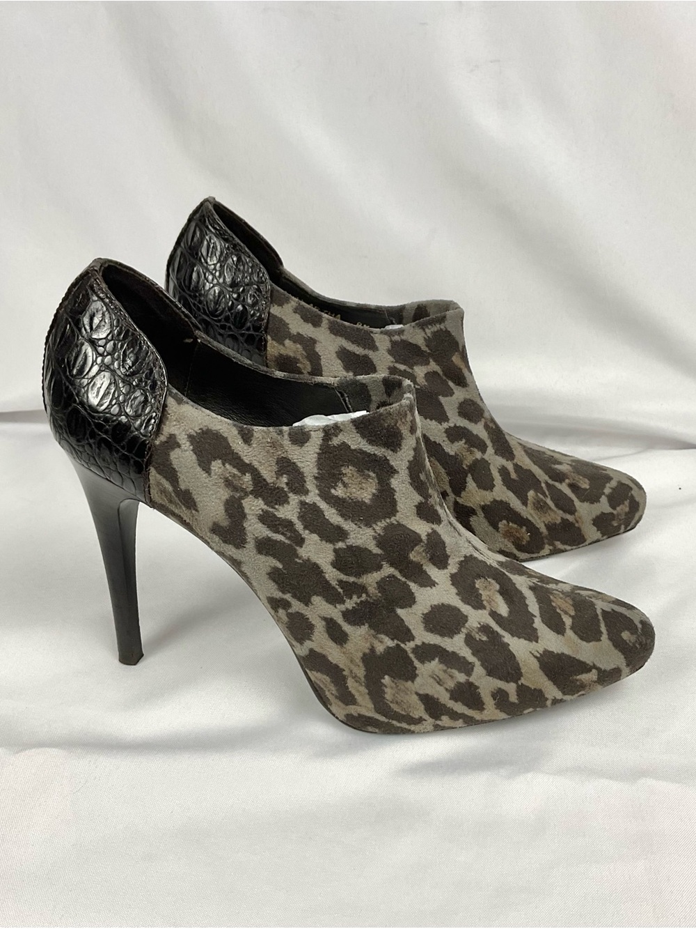 Donald J Pliner Leopard Stiletto Booties Eartha Croc Embossed Heel Sz 8.5 Shoes